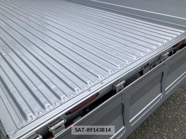 Toyota TOYOACE 2020-10 8075944-7
