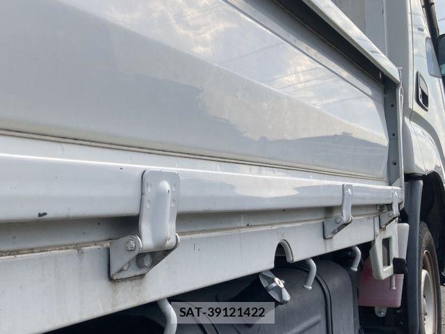 Toyota TOYOACE 2019-01 8075945-12