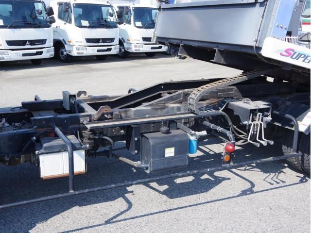 Toyota TOYOACE 2013-02 8186450-13