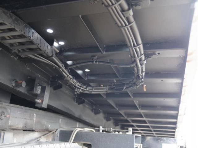 Toyota TOYOACE 2013-02 8186450-8