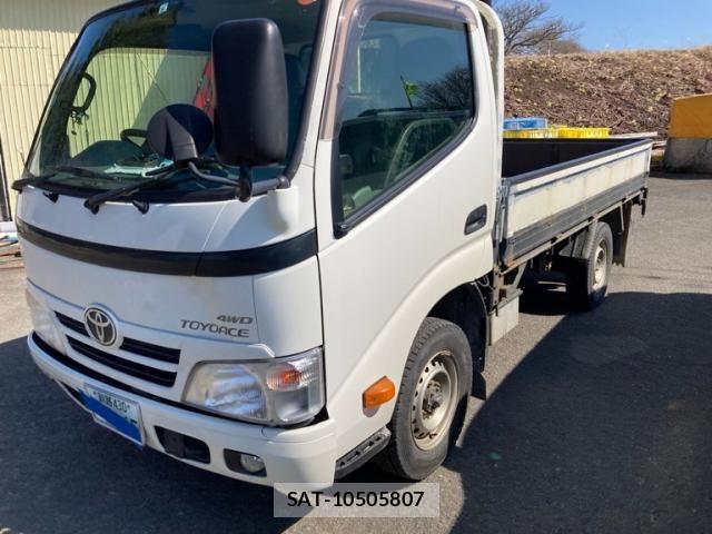Toyota TOYOACE 2016-07 8210696-0