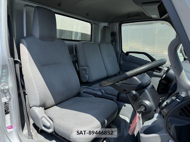 Toyota TOYOACE 2012-12 8232172-14
