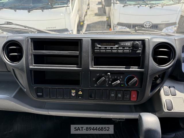Toyota TOYOACE 2012-12 8232172-17
