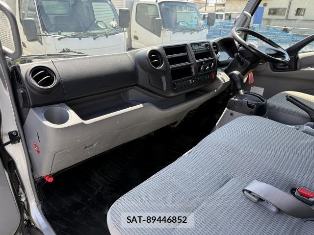 Toyota TOYOACE 2012-12 8232172-20
