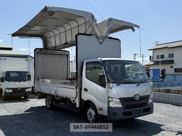 Toyota TOYOACE 2012-12 8232172-26