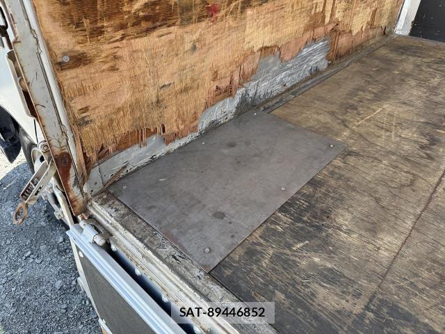 Toyota TOYOACE 2012-12 8232172-6