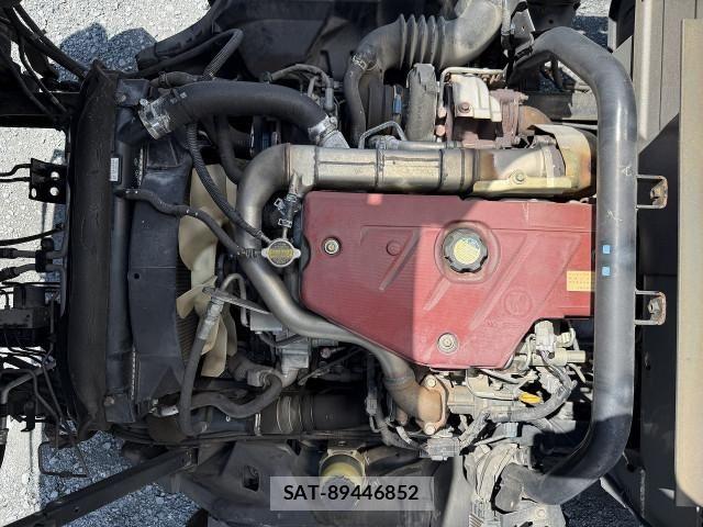 Toyota TOYOACE 2012-12 8232172-8