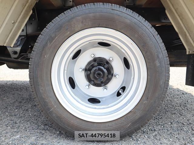 Toyota TOYOACE 2014-07 8232174-24
