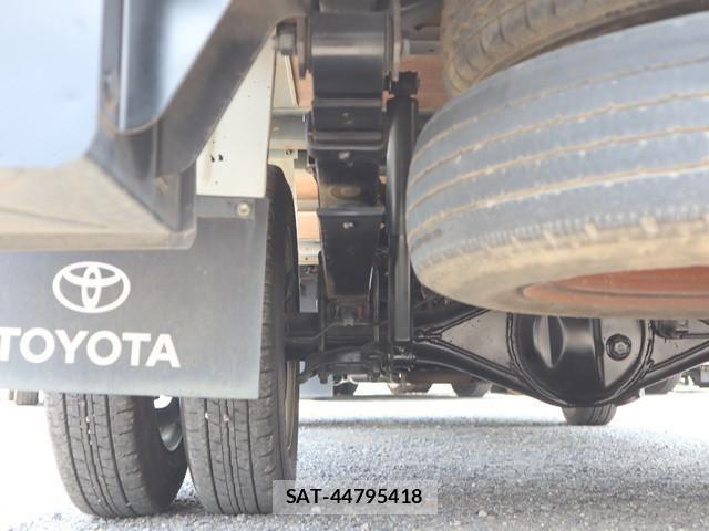 Toyota TOYOACE 2014-07 8232174-25
