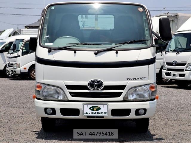Toyota TOYOACE 2014-07 8232174-2