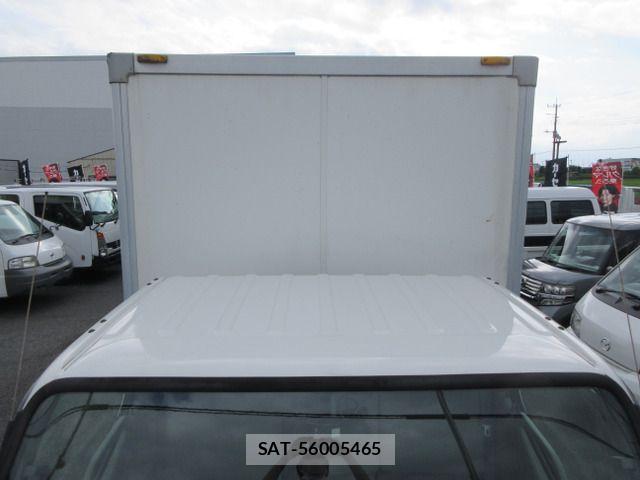 Toyota TOYOACE 2014-10 8317690-9