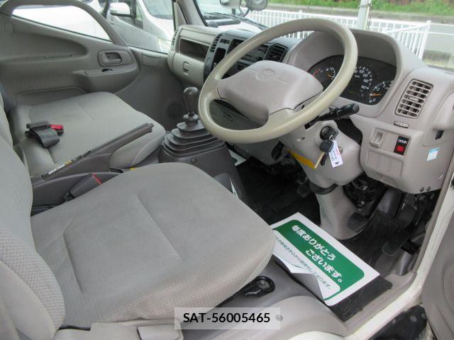 Toyota TOYOACE 2014-10 8317690-10