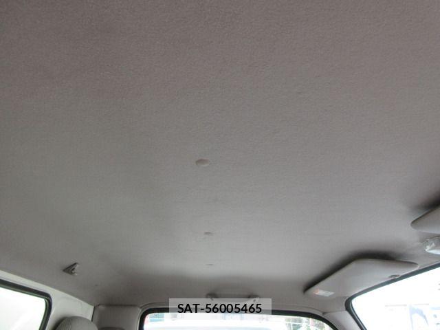 Toyota TOYOACE 2014-10 8317690-19