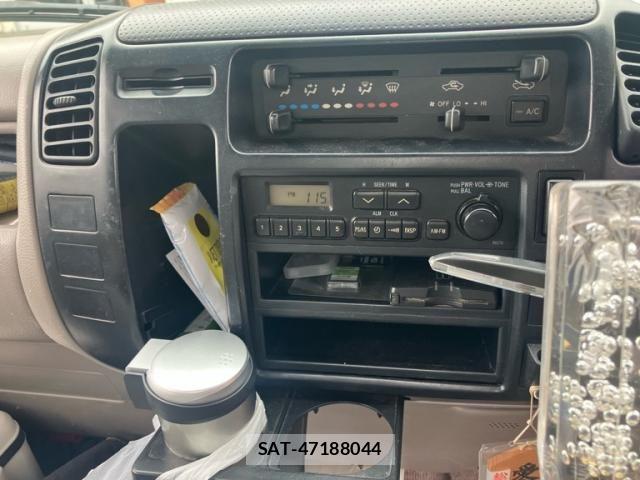 Toyota TOYOACE 2003-08 8317693-16