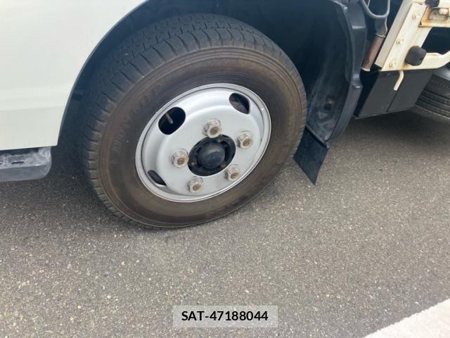Toyota TOYOACE 2003-08 8317693-1