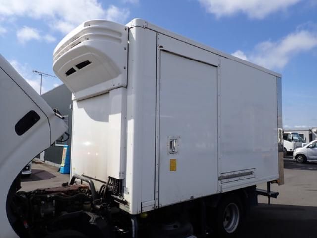 Toyota TOYOACE 2015-08 8311158-18