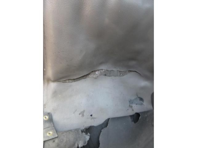 Toyota TOYOACE 2011-07 8332075-20