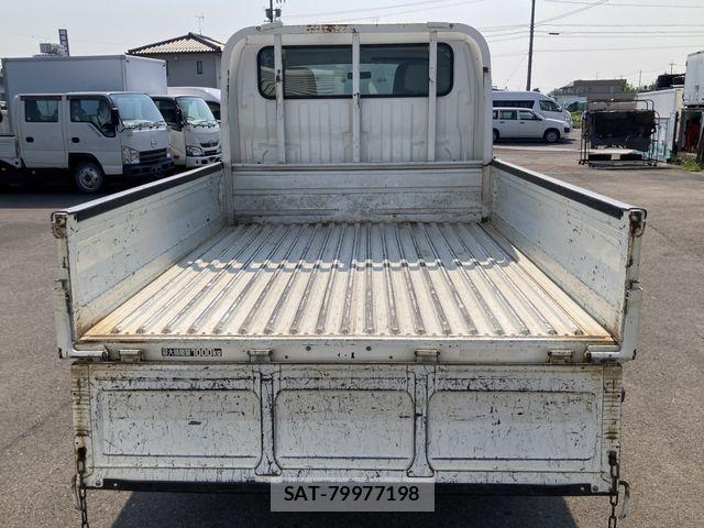 Toyota TOYOACE 2012-06 8355795-8