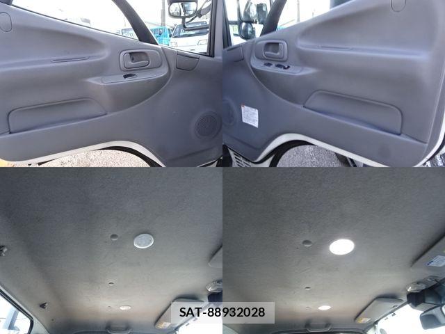 Toyota TOYOACE 2020-07 8355793-14