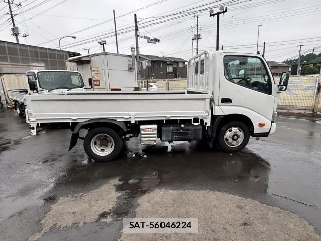 Toyota TOYOACE 2020-07 8355792-3