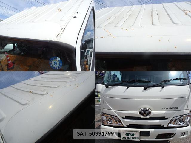 Toyota TOYOACE 2019-07 8369444-14