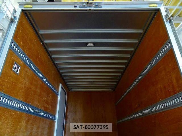 Toyota TOYOACE 2020-03 8527819-26