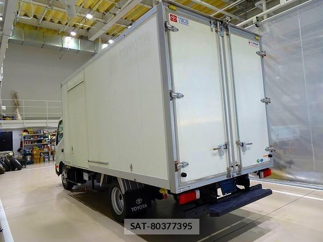 Toyota TOYOACE 2020-03 8527819-3