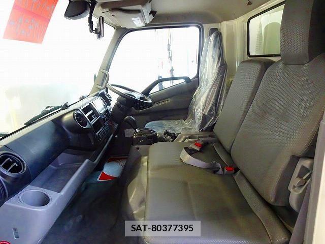 Toyota TOYOACE 2020-03 8527819-8