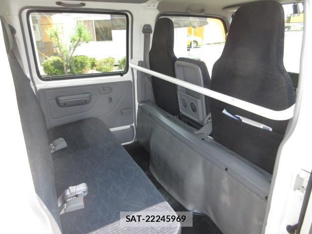 Toyota TOYOACE 2020-01 8527825-25