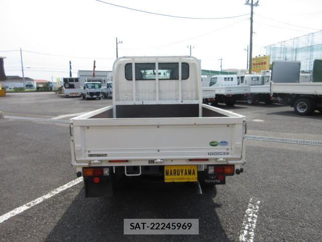 Toyota TOYOACE 2020-01 8527825-6