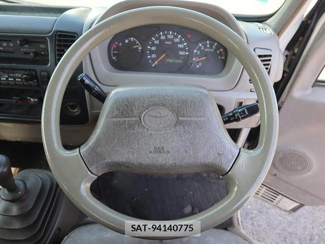 Toyota TOYOACE 2014-07 8527823-3