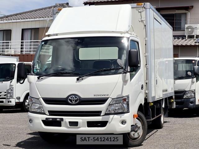 Toyota TOYOACE 2019-06 8527817-0