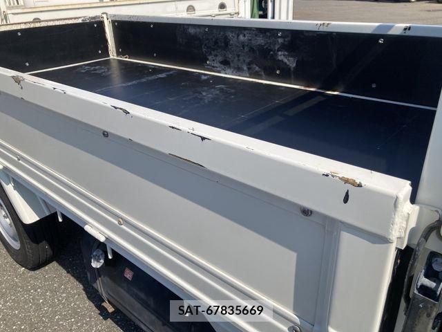 Toyota TOYOACE 2020-06 8629391-15