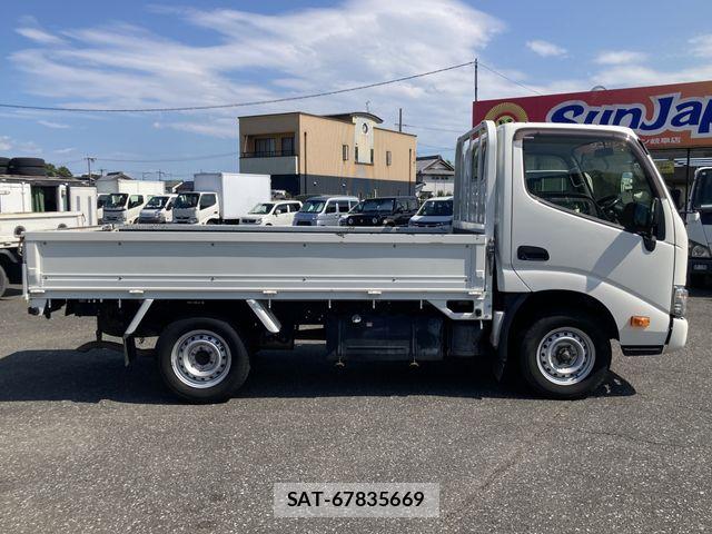 Toyota TOYOACE 2020-06 8629391-23