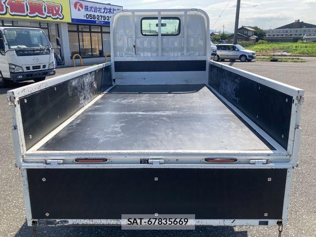 Toyota TOYOACE 2020-06 8629391-8