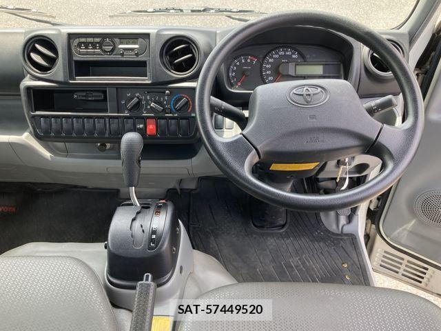 Toyota TOYOACE 2020-01 8629394-10