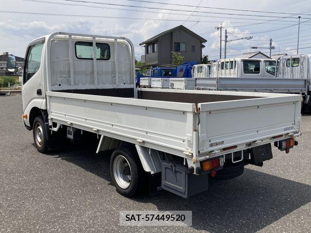 Toyota TOYOACE 2020-01 8629394-4