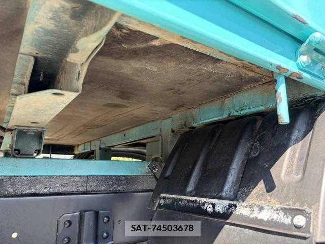 Toyota TOYOACE 2018-02 8629393-15