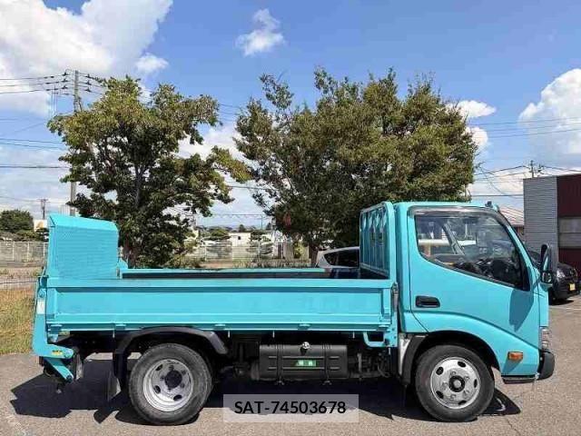 Toyota TOYOACE 2018-02 8629393-5