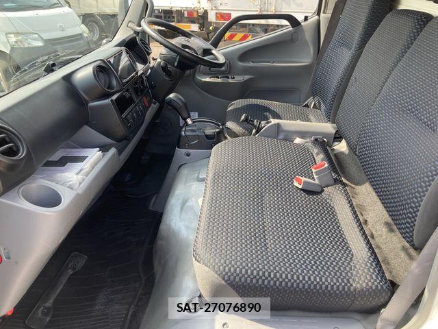Toyota TOYOACE 2020-07 8629392-6