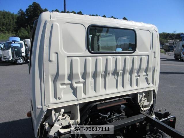 Toyota TOYOACE 2011-07 8667037-24