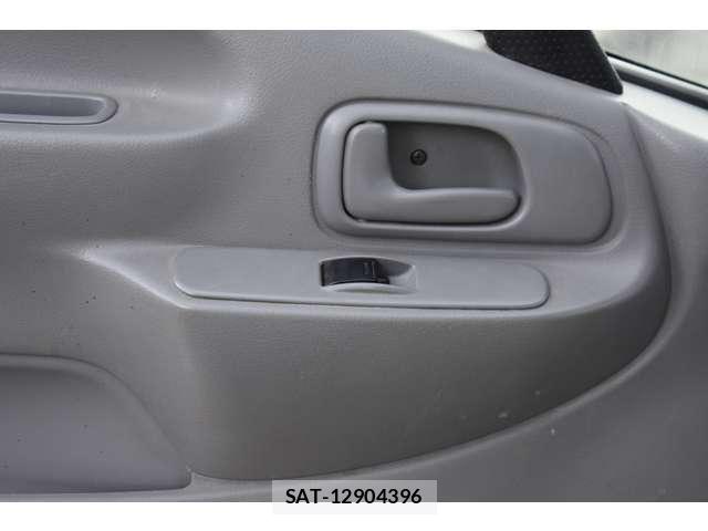 Toyota TOYOACE 2019-01 8746390-11