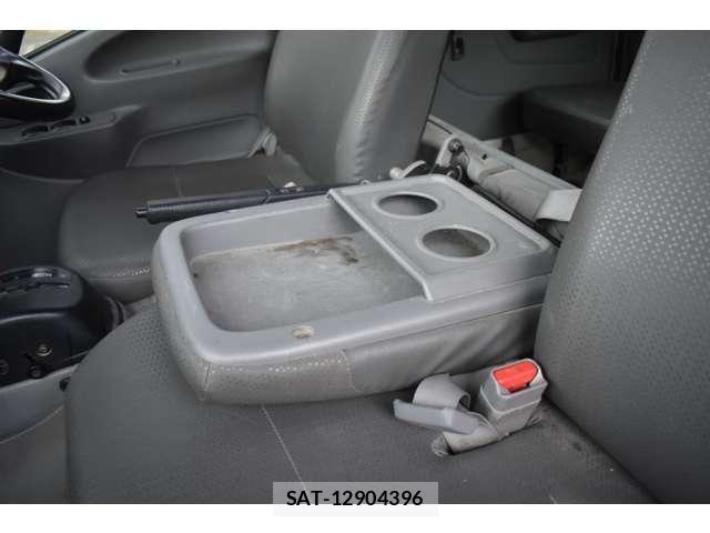 Toyota TOYOACE 2019-01 8746390-14