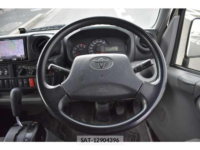 Toyota TOYOACE 2019-01 8746390-5