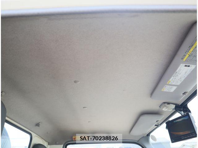 Toyota TOYOACE 2012-01 8746392-25