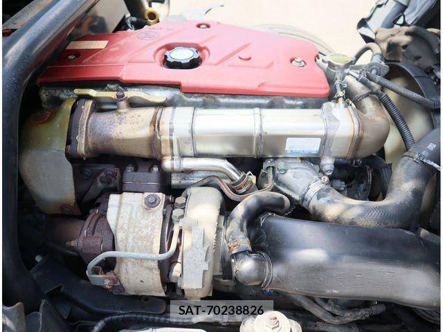 Toyota TOYOACE 2012-01 8746392-28