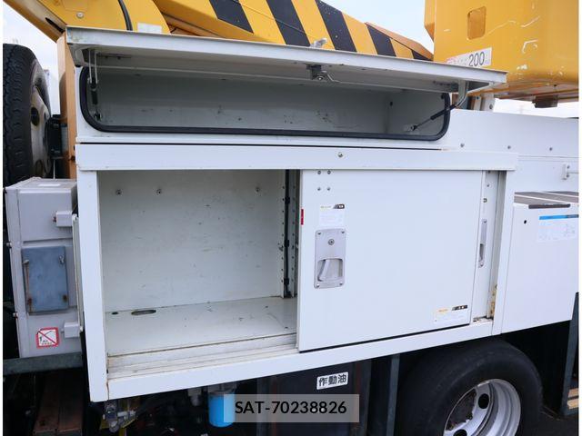 Toyota TOYOACE 2012-01 8746392-6