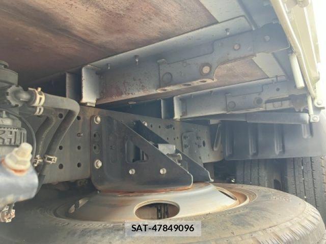 Toyota TOYOACE 2019-07 8744321-11