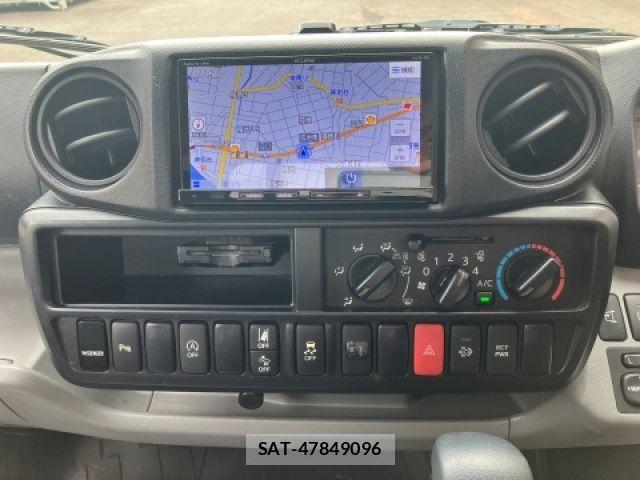 Toyota TOYOACE 2019-07 8744321-16