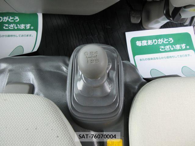 Toyota TOYOACE 2008-04 8782375-15